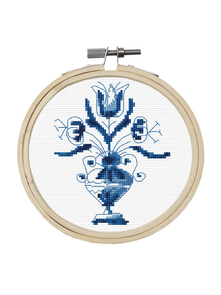 Набор для вышивания "Весенние цветы", канва лён 32 ct, диаметр 15 см, 3 дизайна. Арт 610