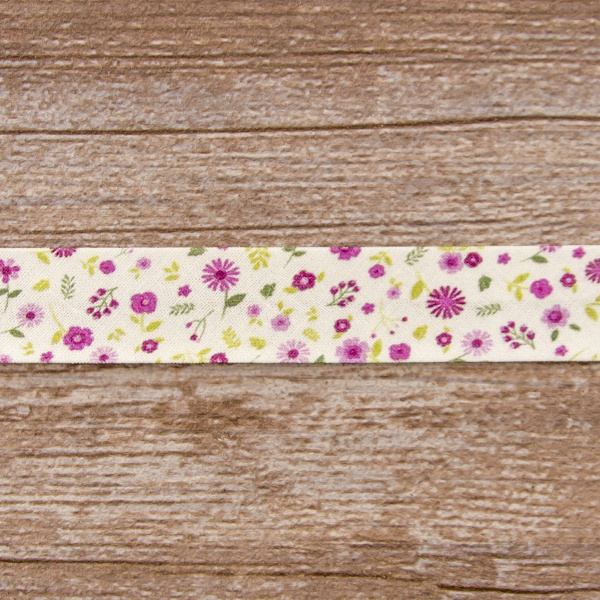 Косая бейка с рисунком SAFISA, арт.6626, 20 мм, 20 м, цвет 01. Арт 6626-20мм-01