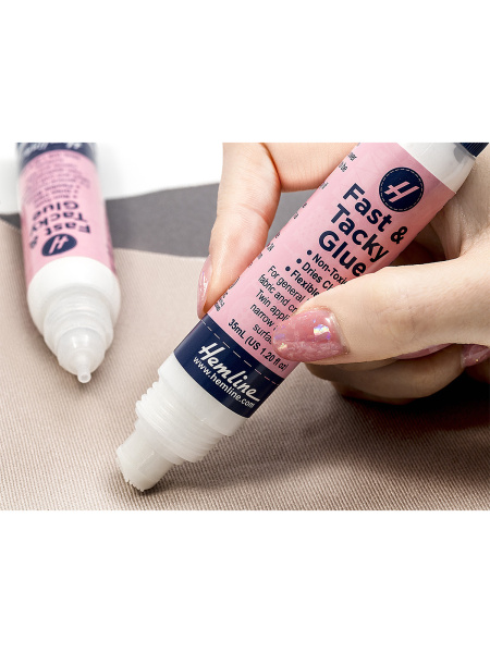 Клей универсальный с двойным аппликатором, 35 мл, 24 шт. в картонном прикассовом стенде. Арт +803.35.DB