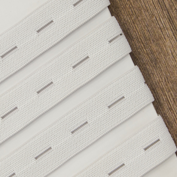 Резинка перфорированная, 18 мм, цвет белый. Арт 854128212P1101          