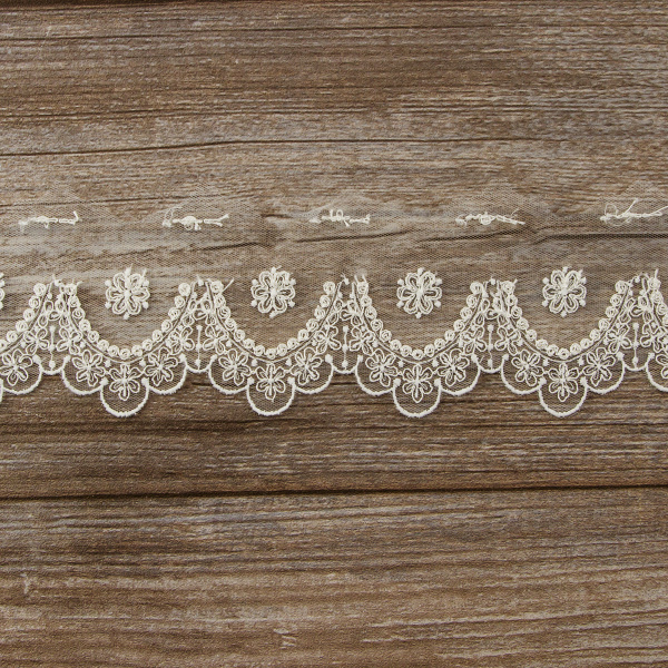 Кружево-вышивка на тюле, 35 мм. Арт 42245/00