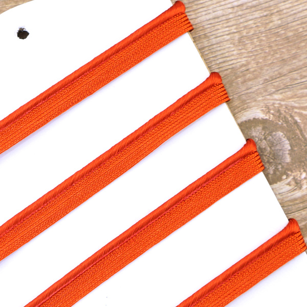 Кант декоративный, 2,5 мм, цвет красный. Арт 843212400A7501