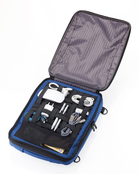 Деловой рюкзак TROIKA для зарядки электронных устройств. Арт RUC71/DB