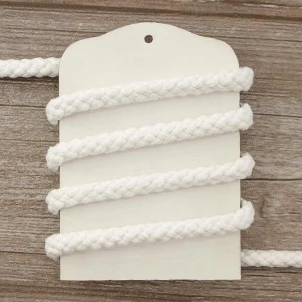 Шнур плетеный SPIRAL ( SAFISA), 10 мм, 25 м, цвет белый. Арт 25279-10-02