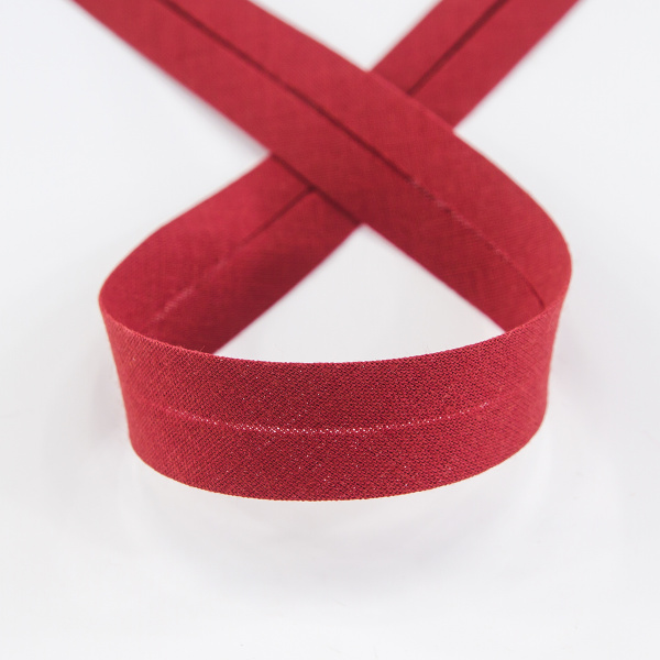 Косая бейка хлопок/полиэстер 20 мм, 25 м, цвет 113, гранат. Арт 6120-20мм-113           