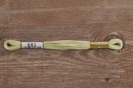 Мулине COSMO однотонный цвет  681   . Арт 25-6/681