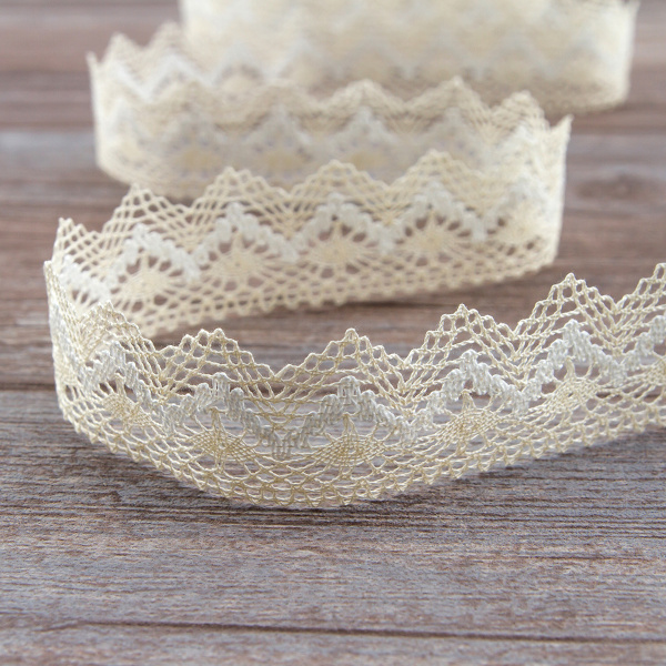 Мерсеризованное хлопковое кружево, 35 мм, цвет экрю с белым. Арт 3201/J1                 