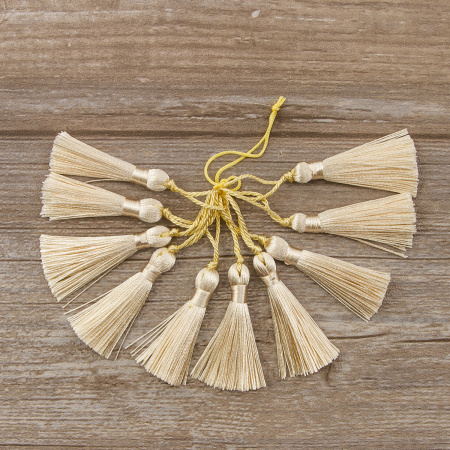 Кисть декоративная на шнуре, длина 45 мм, цвет абрикосовый. Арт KY - 01-col.PE - 2