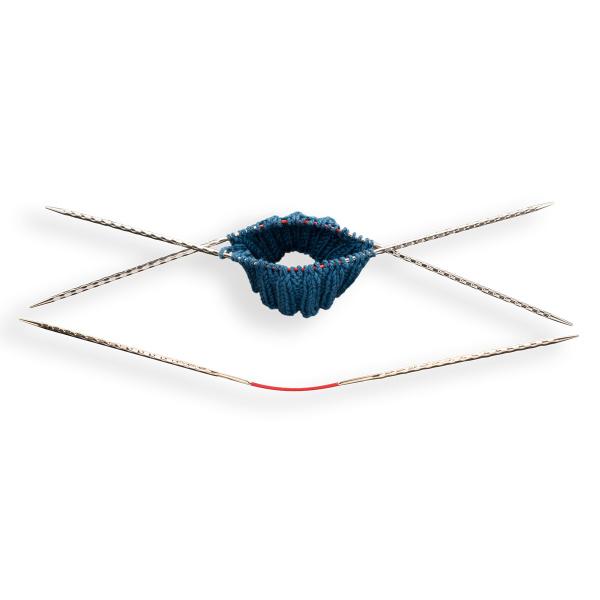 Спицы металлические круговые супергладкие c квадратным кончиком addiCrasyTrioNovel Long №6, 30 см. Арт 770-2/6-30