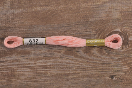 Мулине COSMO однотонный цвет  832       . Арт 25-6/832       