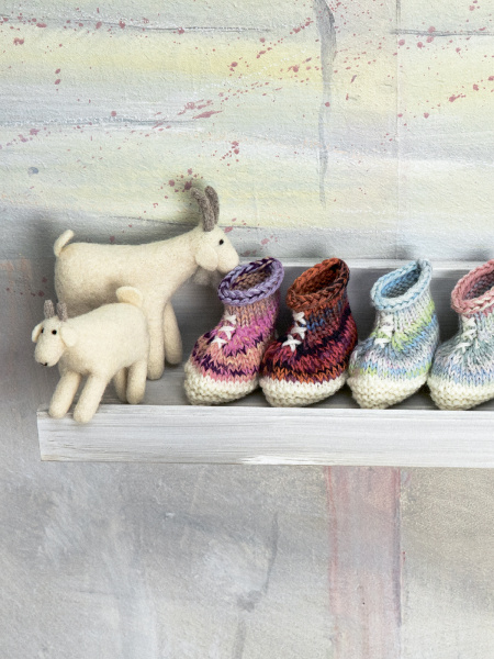 Журнал "PUNTO 54 LAYETTE MERINO 200 COLOR". Арт 2554.0004