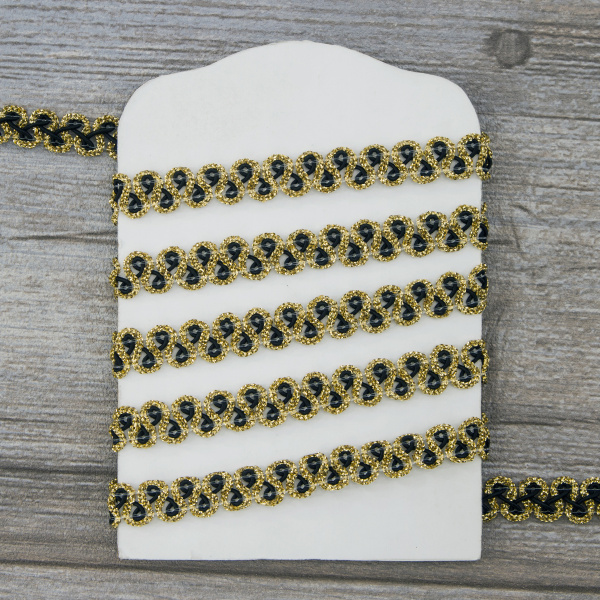 Тесьма PEGA тип отделочная, цвет черный с золотом, 13 мм. Арт 844167113DA002          