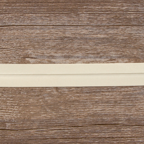 Косая бейка атласная 20 мм, 25 м, цвет 03, молочный. Арт 6260-20мм-03            