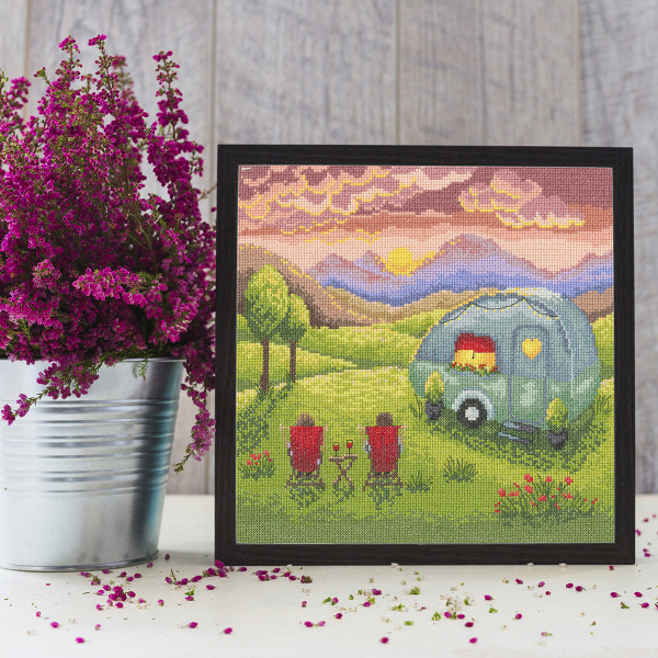 Набор для вышивания "Our Happy Place". Арт XLP1