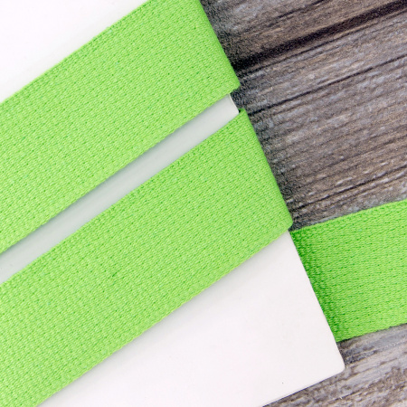 Тесьма ременная (стропа) PEGA салатовая, 30 мм. Арт 834111530.4861
