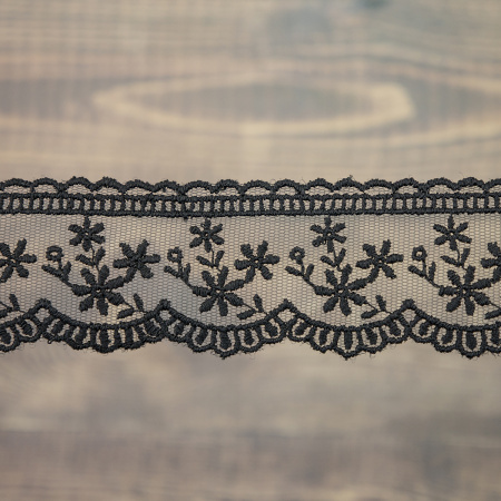 Кружево-вышивка на тюле, 40 мм, цвет черный, 100% полиэстер, 4,5 м. Арт T-3004.13