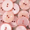 Пуговицы CONCEPT Mother of Pearl, размер 32, полиэстер, цвет COL.56. Арт 75315-032-COL.56