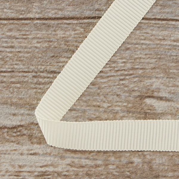 Лента репсовая SAFISA, 10 мм, 25 м, цвет 03 молочный. Арт 350-10мм-03