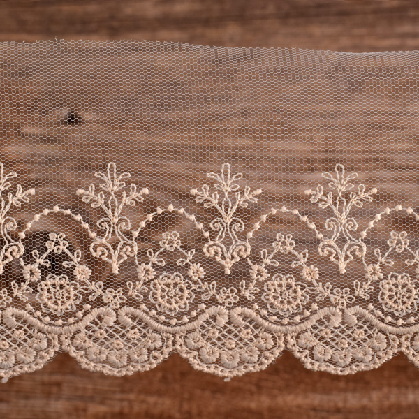 Вышивка на тюле, 85 мм, цвет розовый. Арт I639/F3