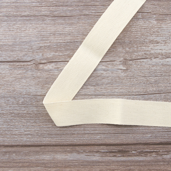 Тесьма киперная хлопковая на блистере SAFISA, 25 мм, 2 м , цвет 56, кремовый. Арт P00260C-25мм-56         