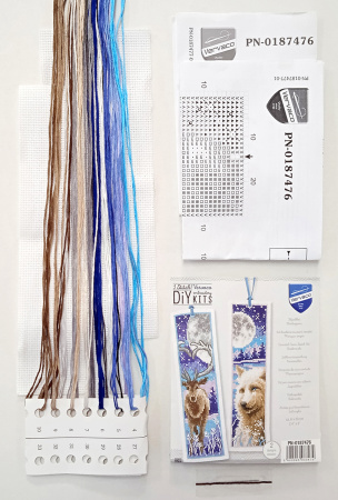 Набор для вышивания закладки "Волк и олень" . Арт PN-0187476