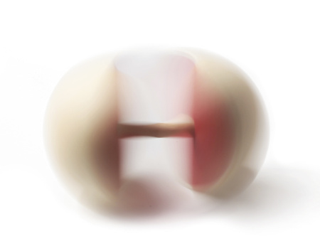 Игрушка волчок NAEF CLASSIC "Spin" 6+, с эффектом раскрытия, натуральное дерево, 5 см. Арт 9912