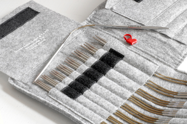 Органайзер addiNest для гибких спиц addiCrasyTrio, войлочный, 14 х 15 см, 11 ячеек. Арт 860-2