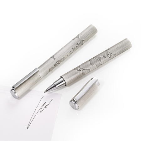 Ручка шариковая TROIKA "Мир в ваших руках". Арт PEN10/SI