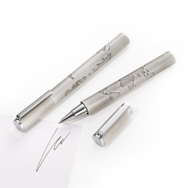 Ручка шариковая TROIKA "Мир в ваших руках". Арт PEN10/SI