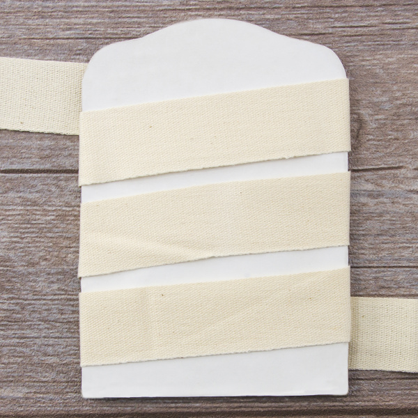 Тесьма киперная хлопковая на блистере SAFISA, 25 мм, 2 м , цвет 56, кремовый. Арт P00260C-25мм-56         