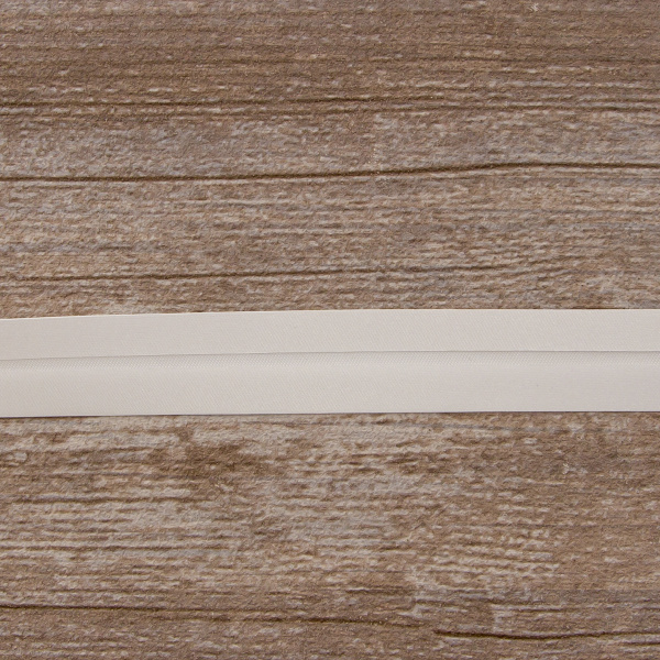 Косая бейка атласная 20 мм, 25 м, цвет 02, белый. Арт 6260-20мм-02            