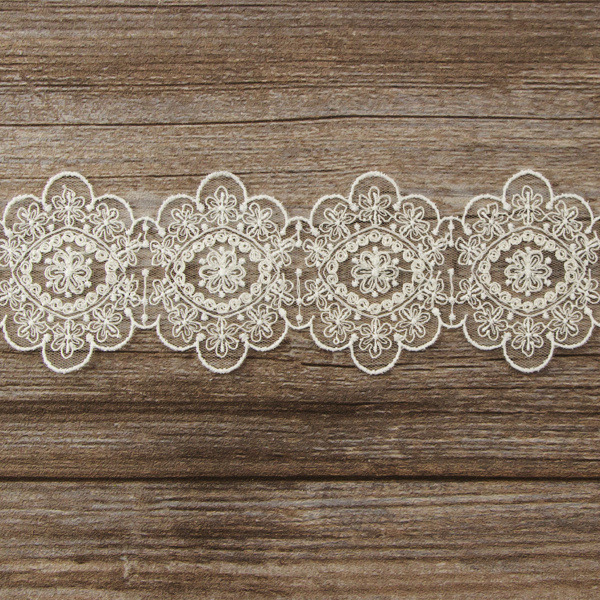 Кружево-вышивка на тюле, 50 мм. Арт 42244/00