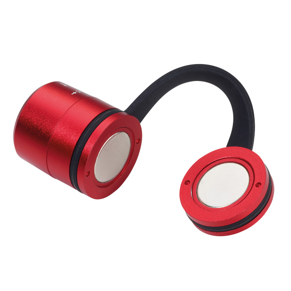 Фонарь TROIKA, спортивный и аварийный свет, с сильным магнитом для крепления, 3 функции освещения. Арт TOR90/RD