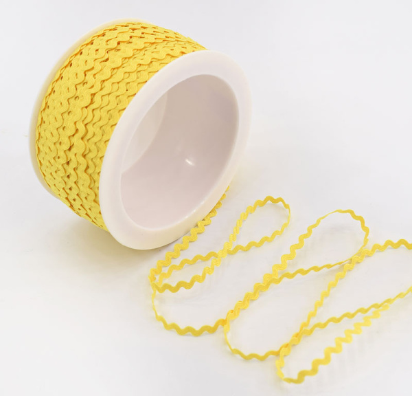 Тесьма PEGA тип вьюнчик, желтый, 5,1 мм. Арт 841510417A4201