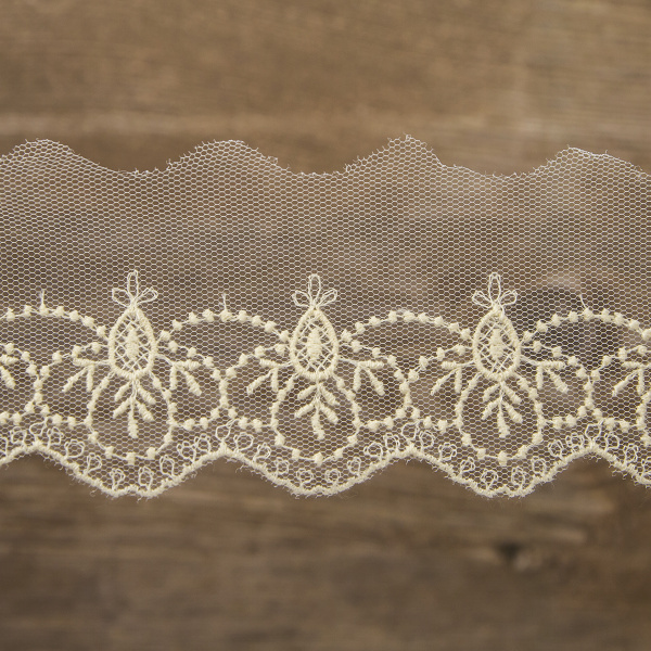 Кружево-вышивка на тюле, 32 мм, 14,6 м. Арт 41708/02