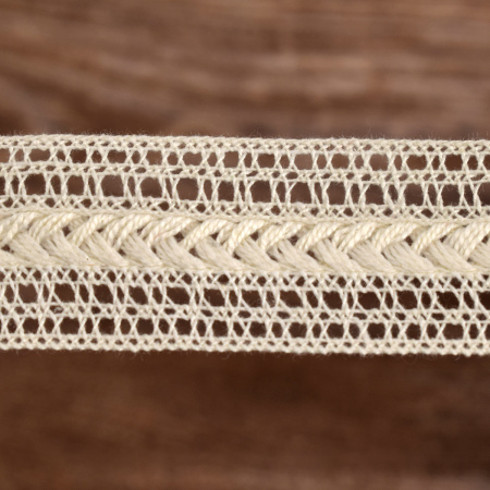Мерсеризованное хлопковое кружево, 28 мм, цвет шампань. Арт 2197/72