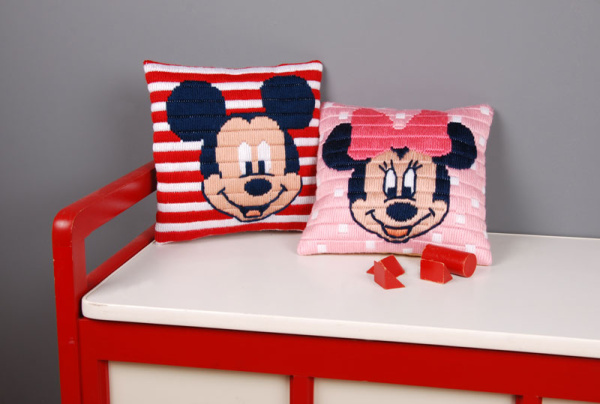 Набор для вышивания подушки "Минни Маус (Disney)". Арт PN-0169203