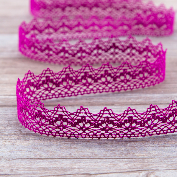 Мерсеризованное хлопковое кружево, 25 мм, цвет цикламеновый. Арт 3207/25                 