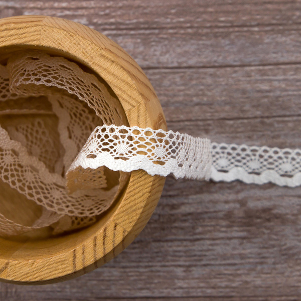 Мерсеризованное хлопковое кружево, 13 мм, цвет белый. Арт 2059/01