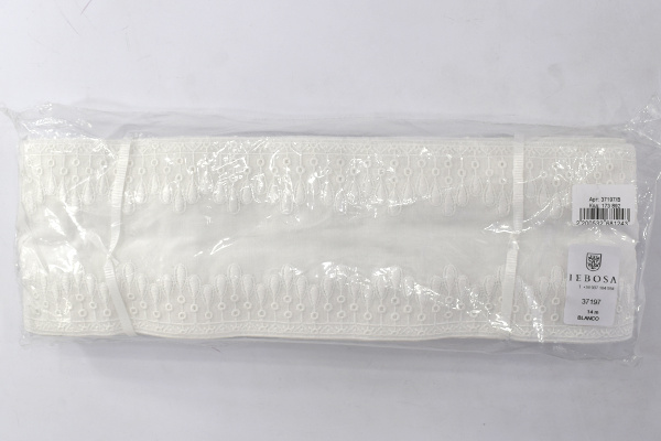 Шитье-вышивка на батисте, прошва, 100 мм, цвет белый. Арт 37197/B