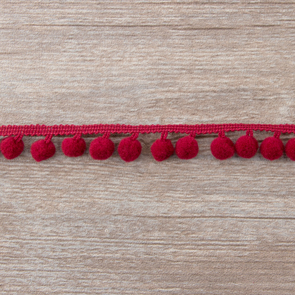 Тесьма с помпонами, диаметр 10 мм, цвет бордовый. Арт PA-18-col.323