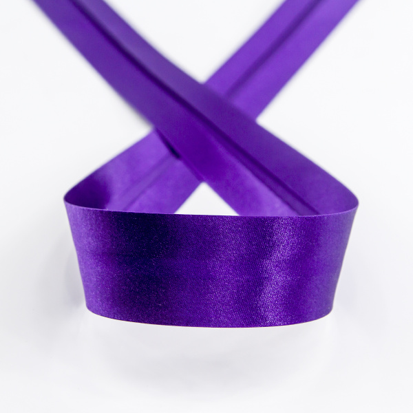 Косая бейка атласная 30 мм, 25 м, цвет 39, фиолетовый. Арт 6260-30мм-39            