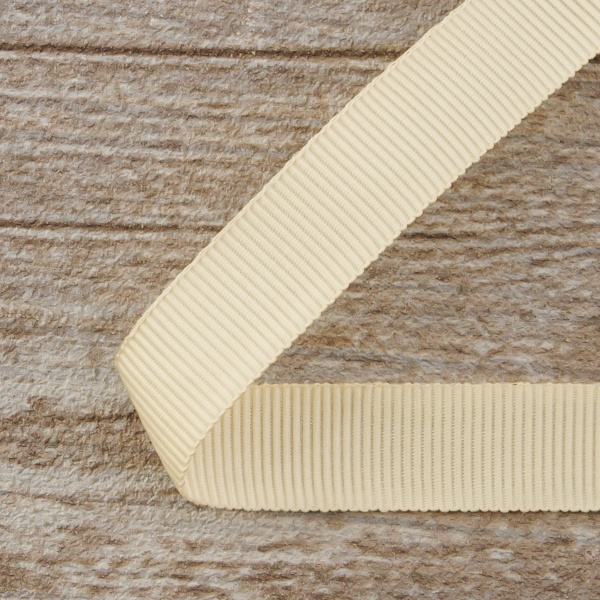 Лента репсовая SAFISA, 10 мм, 25 м, цвет 21  персиковый айвори. Арт 350-10мм-21