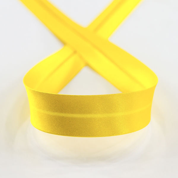 Косая бейка атласная 20 мм, 25 м, цвет 32, желтый. Арт 6260-20мм-32            