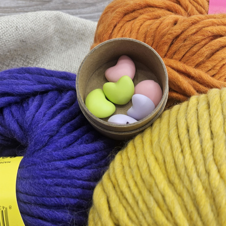 Наконечники для спиц в форме сердечка, стопперы, размер 3,5х2 см, 6 шт. Арт 7543