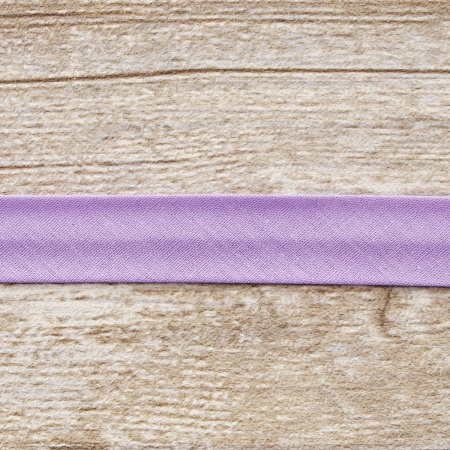 Косая бейка хлопок/полиэстер 20 мм, 25 м, цвет 08, сиреневый. Арт 6120-20мм-08            