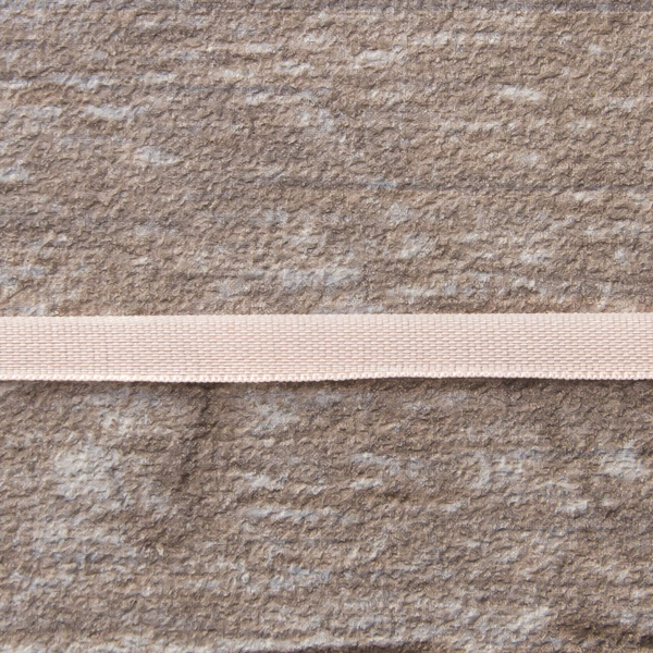 Лента для вышивания SAFISA на блистере, 4 мм, 5 м, цвет 83, нежно-розовый. Арт P111-4мм-83             