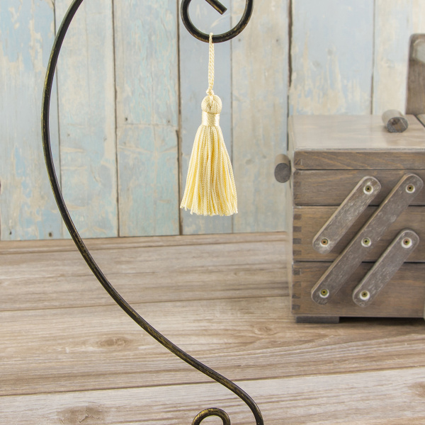 Кисть декоративная на шнуре, длина 70 мм, цвет кремовый. Арт KY - 02-col.PE - 4