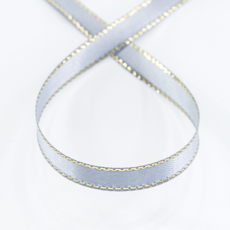 Лента атласная SAFISA с люрексным кантом по краям, 7 мм, 25 м, цвет 27, серый - светлый. Арт 25190-07мм-27           