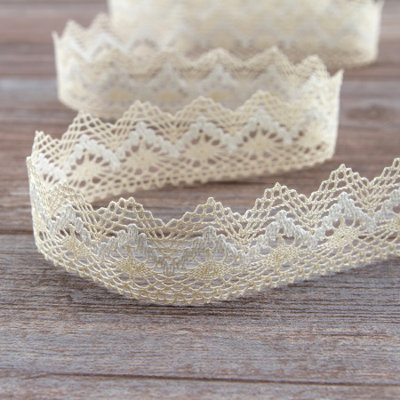 Мерсеризованное хлопковое кружево, 35 мм, цвет экрю с белым. Арт 3201/J1                 